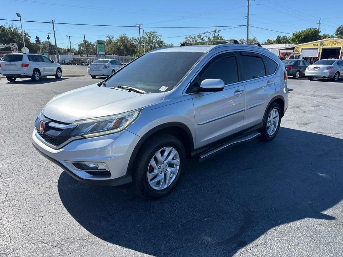 2015 SILVER HONDA CR-V EXL (2HKRM3H73FH) with an 2.4L engine, Continuously Variable transmission, located at 2929 9th St. West, Bradenton, 34205, (941) 242-2810, 27.473591, -82.570679 - Thanks for inquring into DriveNation USA! All vehicles listed can be viewed at www.drivenationusa.com for vehicle history reports and additonal info. We cannot quote any terms such as down payments or monthly payments without an application. You can apply directly at www.drivenationusa.com or by con - Photo#3