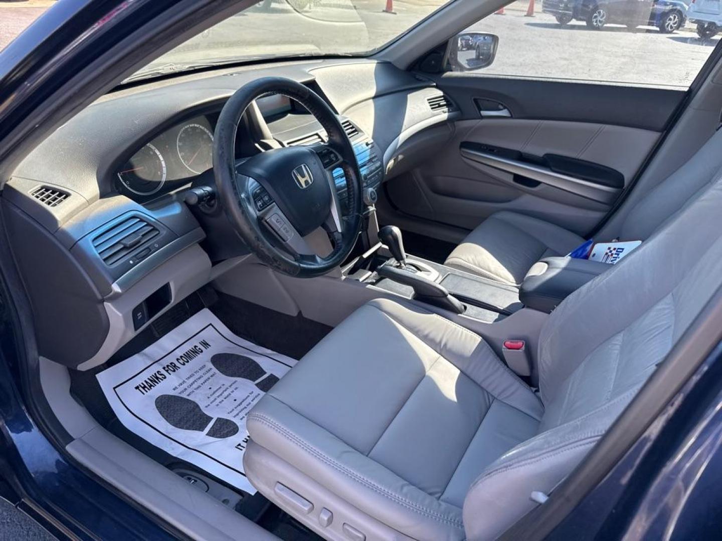 2010 BLUE HONDA ACCORD EXL (1HGCP2F87AA) with an 2.4L engine, Automatic transmission, located at 2929 9th St. West, Bradenton, 34205, (941) 242-2810, 27.473591, -82.570679 - Thanks for inquring into DriveNation USA! All vehicles listed can be viewed at www.drivenationusa.com for vehicle history reports and additonal info. We cannot quote any terms such as down payments or monthly payments without an application. You can apply directly at www.drivenationusa.com or by con - Photo#10