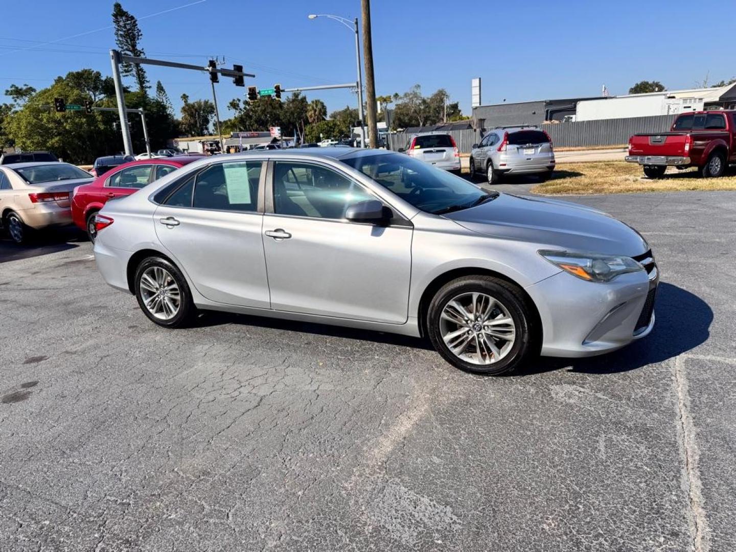 2016 SILVER TOYOTA CAMRY LE (4T1BF1FK5GU) with an 2.5L engine, Automatic transmission, located at 2929 9th St. West, Bradenton, 34205, (941) 242-2810, 27.473591, -82.570679 - Thanks for inquring into DriveNation USA! All vehicles listed can be viewed at www.drivenationusa.com for vehicle history reports and additonal info. We cannot quote any terms such as down payments or monthly payments without an application. You can apply directly at www.drivenationusa.com or by con - Photo#1