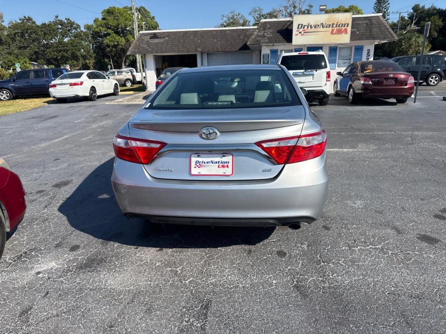 2016 SILVER TOYOTA CAMRY LE (4T1BF1FK5GU) with an 2.5L engine, Automatic transmission, located at 2929 9th St. West, Bradenton, 34205, (941) 242-2810, 27.473591, -82.570679 - Thanks for inquring into DriveNation USA! All vehicles listed can be viewed at www.drivenationusa.com for vehicle history reports and additonal info. We cannot quote any terms such as down payments or monthly payments without an application. You can apply directly at www.drivenationusa.com or by con - Photo#5