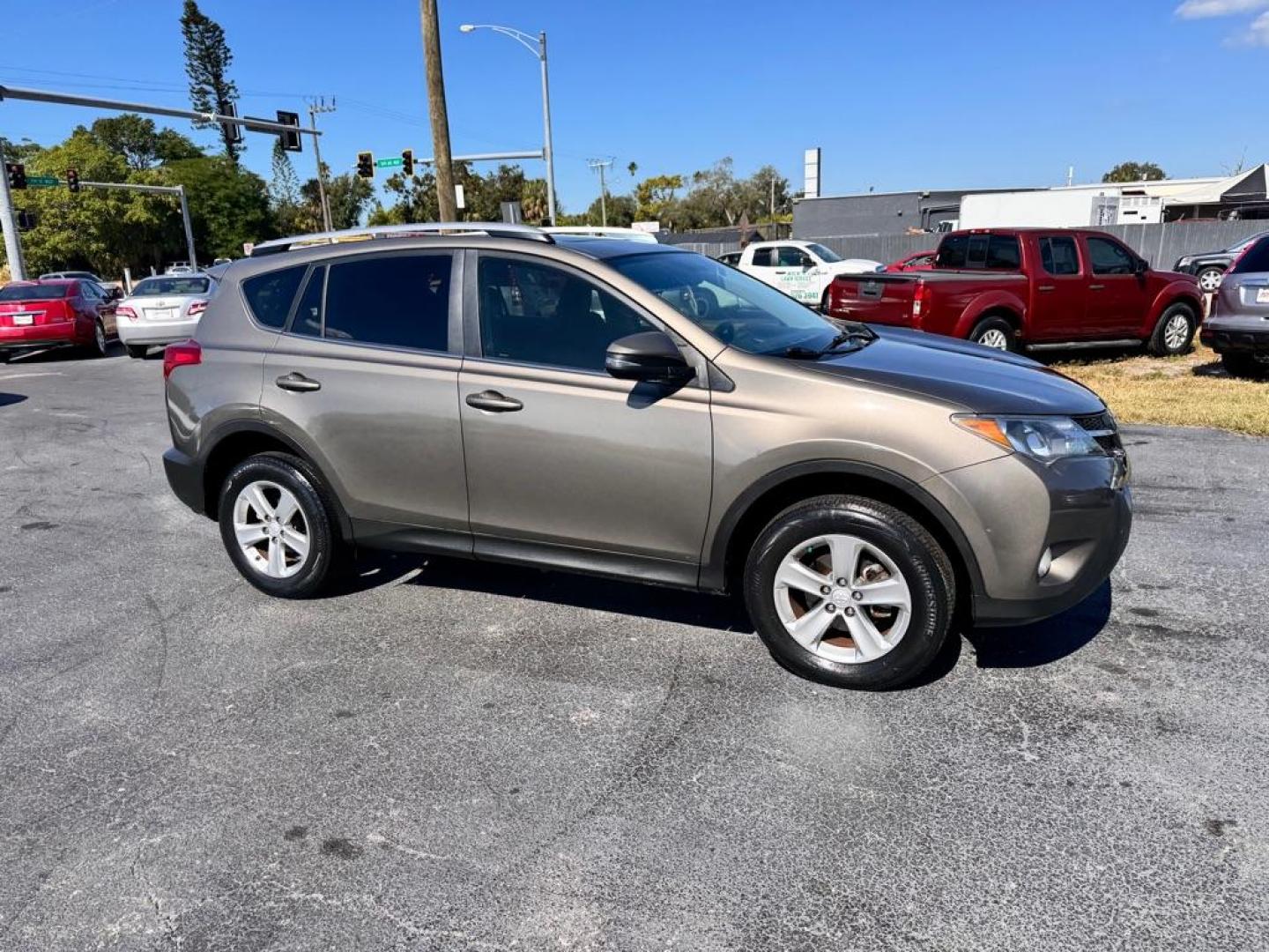2013 GRAY TOYOTA RAV4 XLE (JTMWFREV2DD) with an 2.5L engine, Automatic transmission, located at 2929 9th St. West, Bradenton, 34205, (941) 242-2810, 27.473591, -82.570679 - Thanks for inquring into DriveNation USA! All vehicles listed can be viewed at www.drivenationusa.com for vehicle history reports and additonal info. We cannot quote any terms such as down payments or monthly payments without an application. You can apply directly at www.drivenationusa.com or by con - Photo#1
