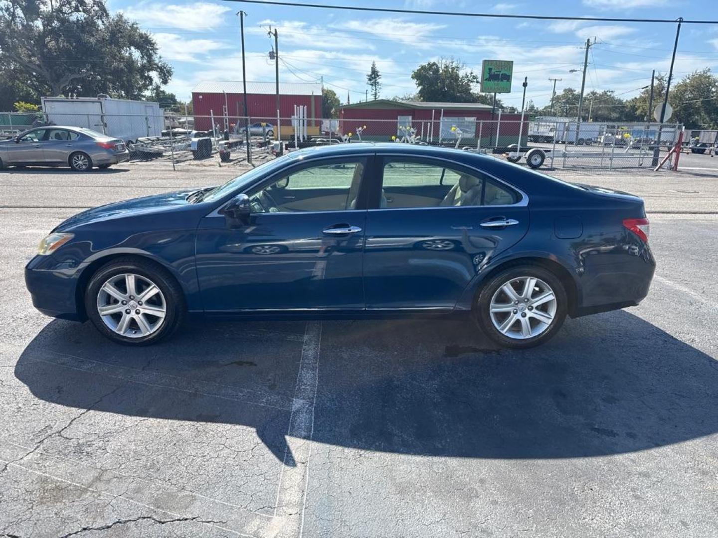 2007 BLUE LEXUS ES 350 (JTHBJ46G972) with an 3.5L engine, Automatic transmission, located at 2929 9th St. West, Bradenton, 34205, (941) 242-2810, 27.473591, -82.570679 - Photo#5
