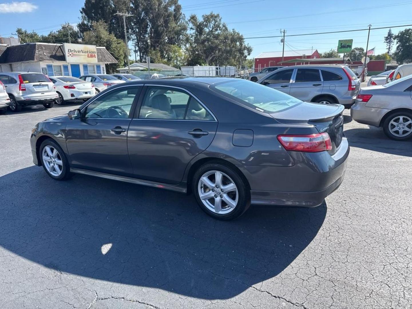 2008 GRAY TOYOTA CAMRY LE (4T1BK46K18U) with an 3.5L engine, Automatic transmission - Thanks for inquring into DriveNation USA! All vehicles listed can be viewed at www.drivenationusa.com for vehicle history reports and additonal info. We cannot quote any terms such as down payments or monthly payments without an application. You can apply directly at www.drivenationusa.com or by con - Photo#4