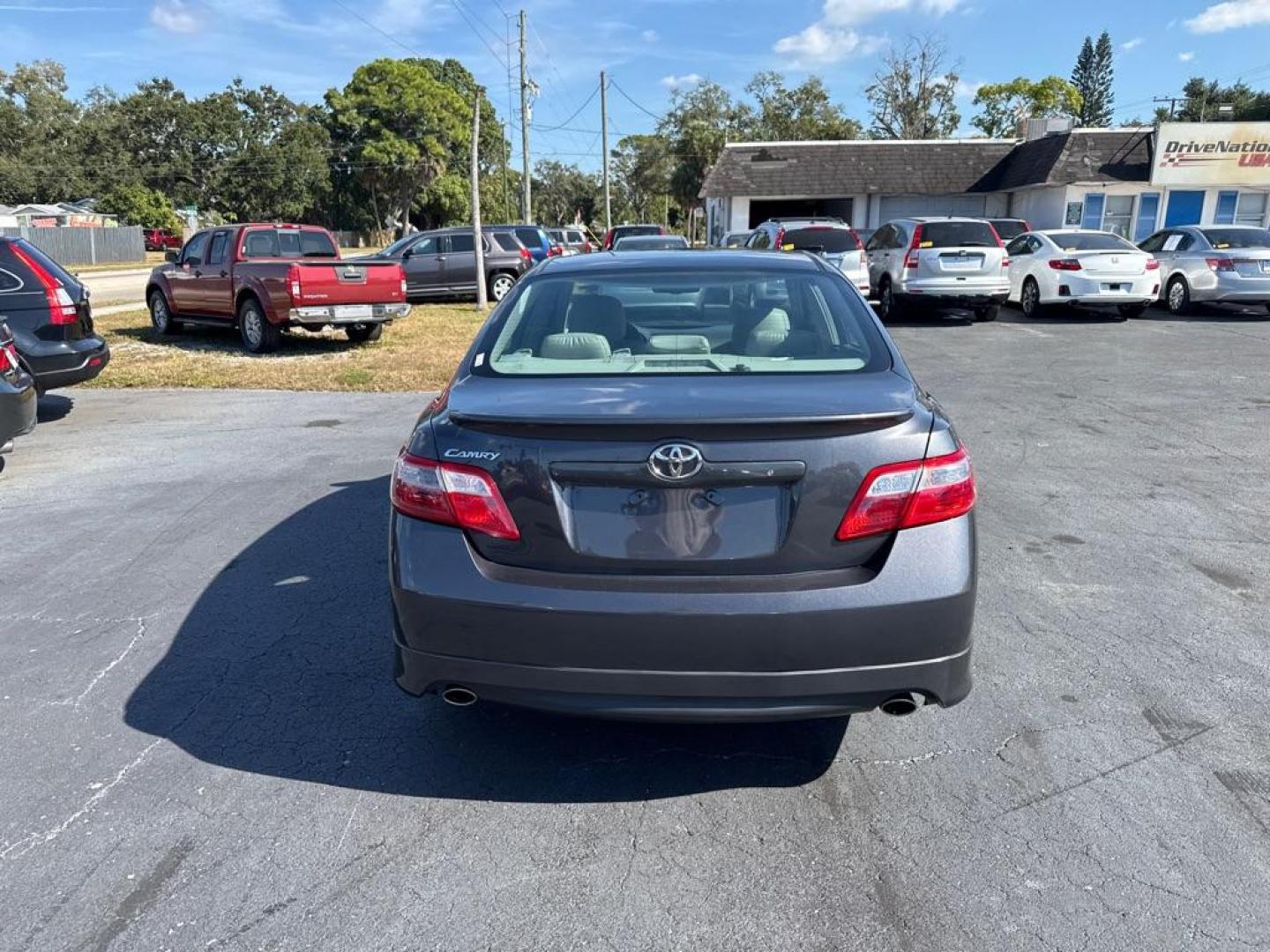 2008 GRAY TOYOTA CAMRY LE (4T1BK46K18U) with an 3.5L engine, Automatic transmission - Thanks for inquring into DriveNation USA! All vehicles listed can be viewed at www.drivenationusa.com for vehicle history reports and additonal info. We cannot quote any terms such as down payments or monthly payments without an application. You can apply directly at www.drivenationusa.com or by con - Photo#5