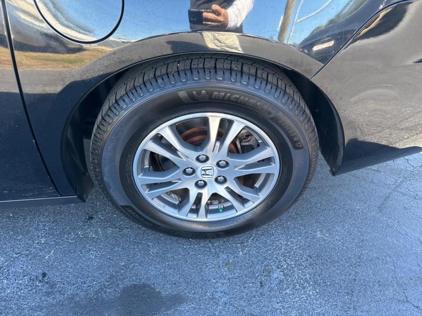 2011 BLACK HONDA ODYSSEY EX (5FNRL5H49BB) with an 3.5L engine, Automatic transmission, located at 2929 9th St. West, Bradenton, 34205, (941) 242-2810, 27.473591, -82.570679 - Photo#10