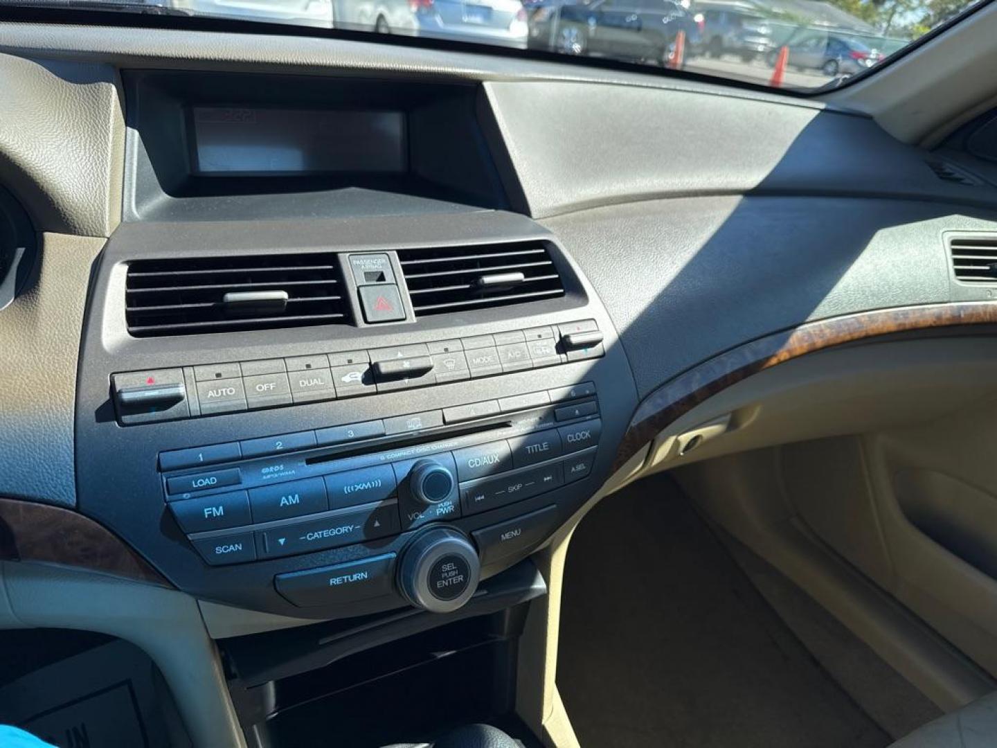 2009 GOLD HONDA ACCORD EXL (5KBCP36859B) with an 3.5L engine, Automatic transmission, located at 2929 9th St. West, Bradenton, 34205, (941) 242-2810, 27.473591, -82.570679 - Thanks for inquring into DriveNation USA! All vehicles listed can be viewed at www.drivenationusa.com for vehicle history reports and additonal info. We cannot quote any terms such as down payments or monthly payments without an application. You can apply directly at www.drivenationusa.com or by con - Photo#10