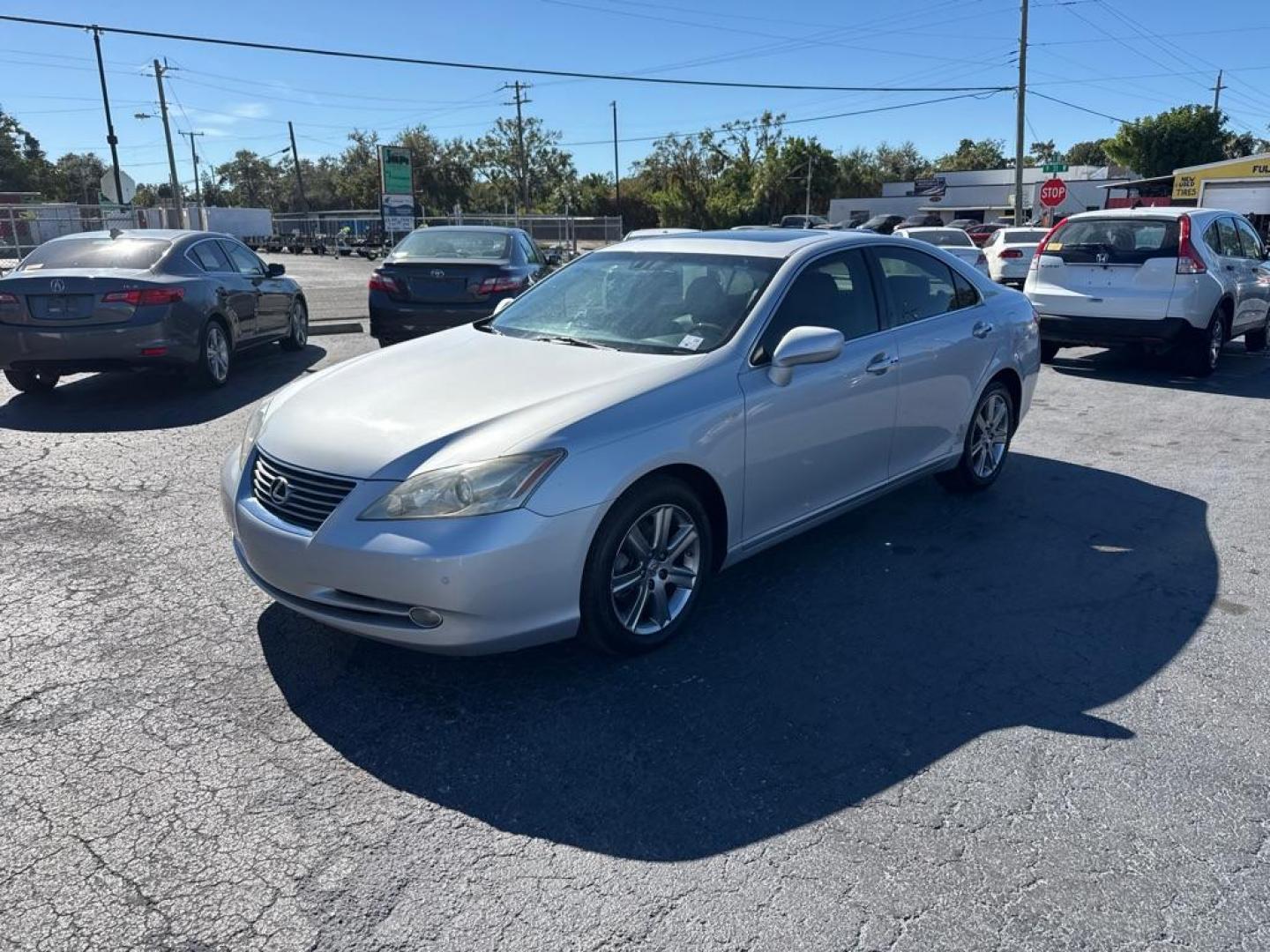 2008 SILVER LEXUS ES 350 (JTHBJ46G082) with an 3.5L engine, Automatic transmission, located at 2929 9th St. West, Bradenton, 34205, (941) 242-2810, 27.473591, -82.570679 - Thanks for inquring into DriveNation USA! All vehicles listed can be viewed at www.drivenationusa.com for vehicle history reports and additonal info. We cannot quote any terms such as down payments or monthly payments without an application. You can apply directly at www.drivenationusa.com or by con - Photo#3