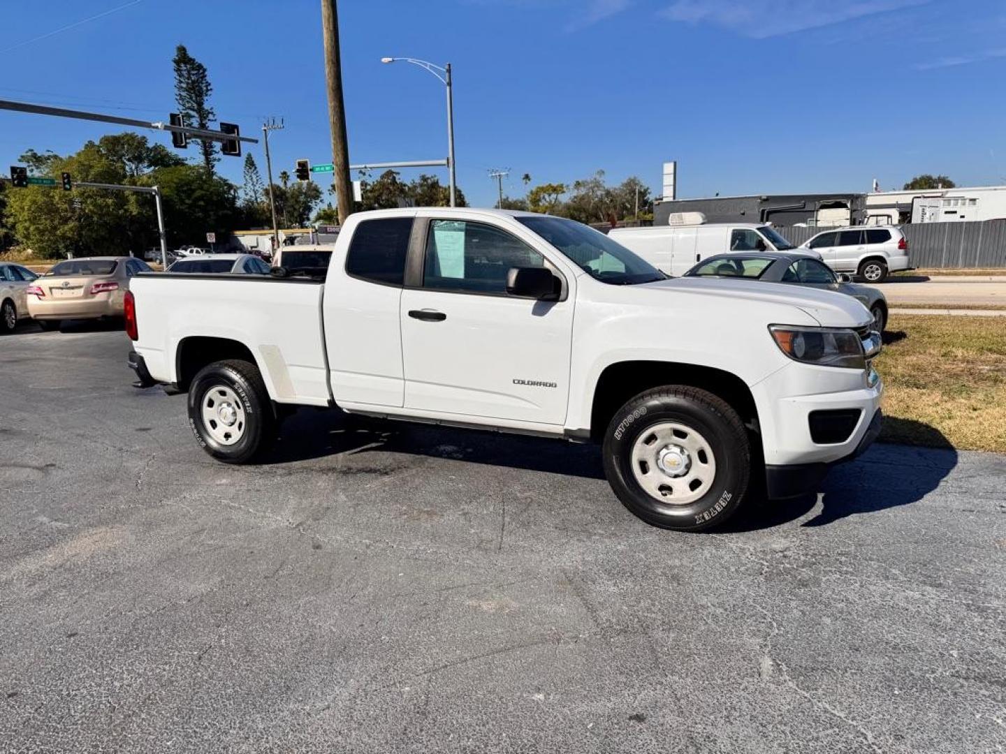 2017 WHITE CHEVROLET COLORADO (1GCHSBEA9H1) with an 2.5L engine, Automatic transmission, located at 2929 9th St. West, Bradenton, 34205, (941) 242-2810, 27.473591, -82.570679 - Thanks for inquring into DriveNation USA! All vehicles listed can be viewed at www.drivenationusa.com for vehicle history reports and additonal info. We cannot quote any terms such as down payments or monthly payments without an application. You can apply directly at www.drivenationusa.com or by con - Photo#0