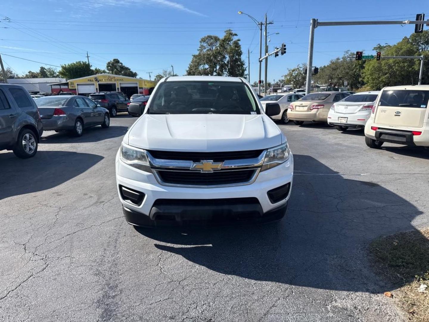 2017 WHITE CHEVROLET COLORADO (1GCHSBEA9H1) with an 2.5L engine, Automatic transmission, located at 2929 9th St. West, Bradenton, 34205, (941) 242-2810, 27.473591, -82.570679 - Thanks for inquring into DriveNation USA! All vehicles listed can be viewed at www.drivenationusa.com for vehicle history reports and additonal info. We cannot quote any terms such as down payments or monthly payments without an application. You can apply directly at www.drivenationusa.com or by con - Photo#1