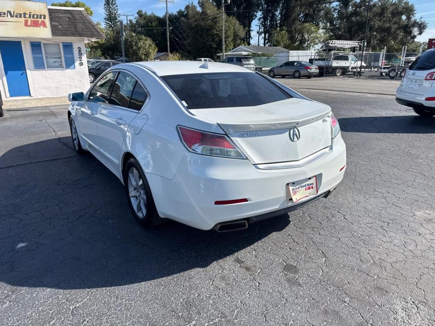2012 WHITE ACURA TL TL (19UUA8F55CA) with an 3.5L engine, Automatic transmission, located at 2929 9th St. West, Bradenton, 34205, (941) 242-2810, 27.473591, -82.570679 - Photo#6
