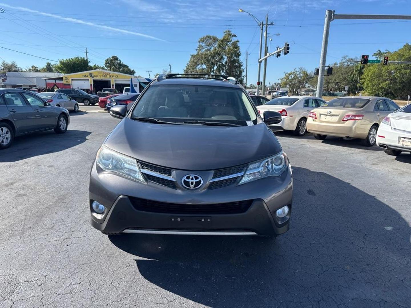 2014 GRAY TOYOTA RAV4 XLE (2T3WFREV6EW) with an 2.5L engine, Automatic transmission, located at 2929 9th St. West, Bradenton, 34205, (941) 242-2810, 27.473591, -82.570679 - Thanks for inquring into DriveNation USA! All vehicles listed can be viewed at www.drivenationusa.com for vehicle history reports and additonal info. We cannot quote any terms such as down payments or monthly payments without an application. You can apply directly at www.drivenationusa.com or by con - Photo#2