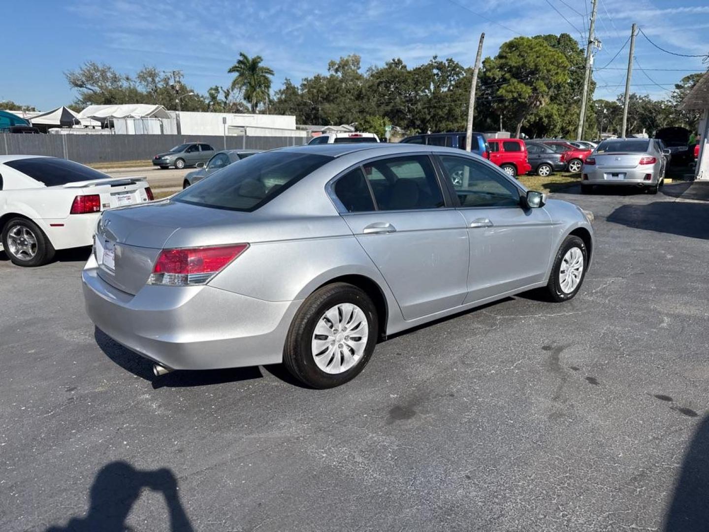 2009 SILVER HONDA ACCORD LX (1HGCP26329A) with an 2.4L engine, Automatic transmission, located at 2929 9th St. West, Bradenton, 34205, (941) 242-2810, 27.473591, -82.570679 - Thanks for inquring into DriveNation USA! All vehicles listed can be viewed at www.drivenationusa.com for vehicle history reports and additonal info. We cannot quote any terms such as down payments or monthly payments without an application. You can apply directly at www.drivenationusa.com or by con - Photo#7