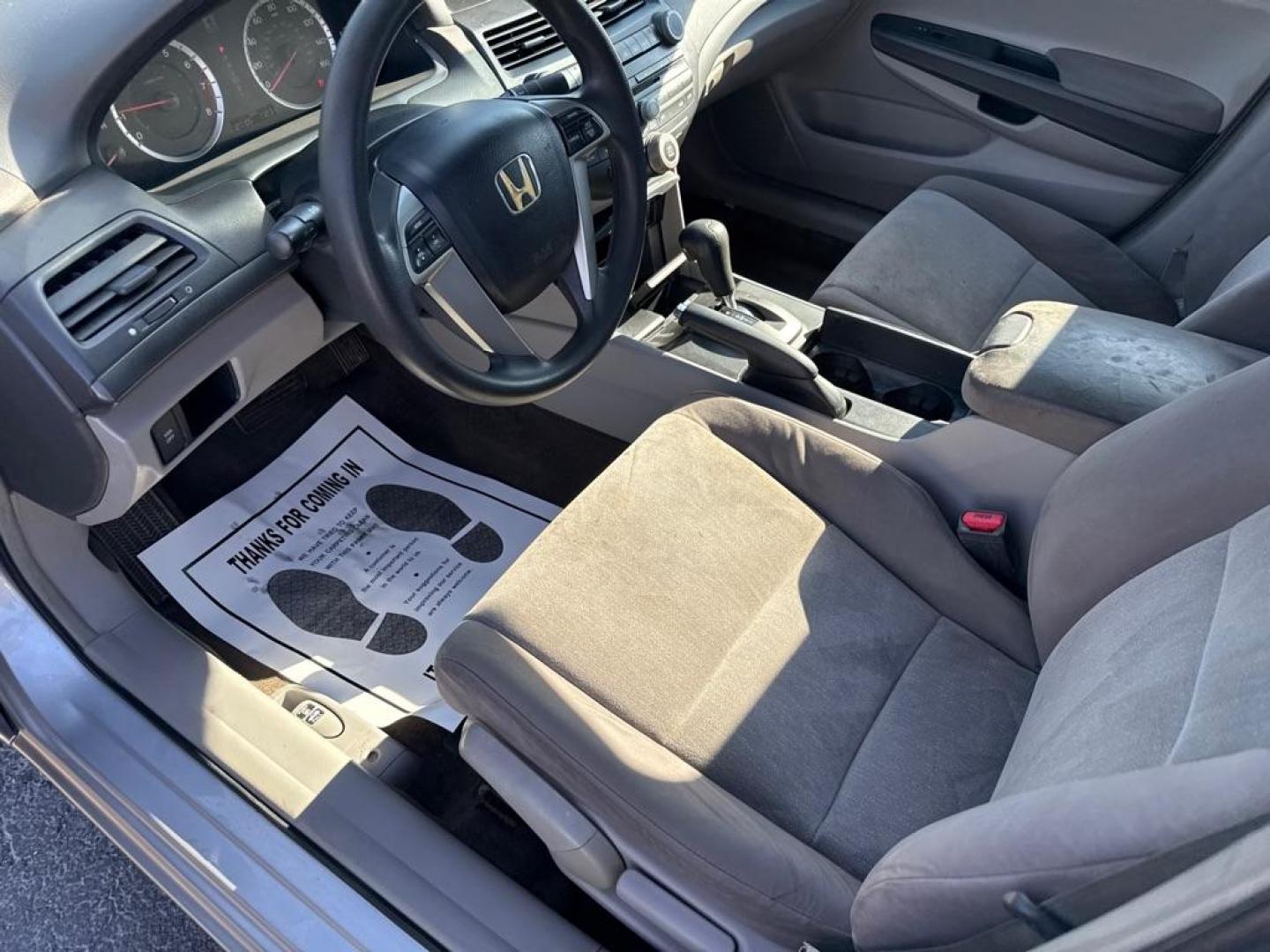 2009 SILVER HONDA ACCORD LX (1HGCP26329A) with an 2.4L engine, Automatic transmission, located at 2929 9th St. West, Bradenton, 34205, (941) 242-2810, 27.473591, -82.570679 - Thanks for inquring into DriveNation USA! All vehicles listed can be viewed at www.drivenationusa.com for vehicle history reports and additonal info. We cannot quote any terms such as down payments or monthly payments without an application. You can apply directly at www.drivenationusa.com or by con - Photo#9