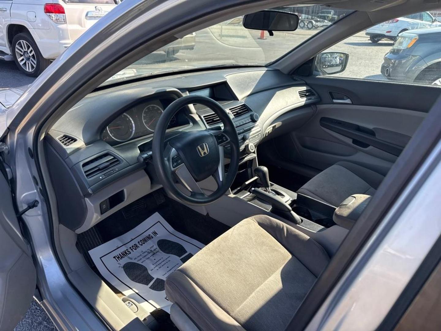 2009 SILVER HONDA ACCORD LX (1HGCP26329A) with an 2.4L engine, Automatic transmission, located at 2929 9th St. West, Bradenton, 34205, (941) 242-2810, 27.473591, -82.570679 - Thanks for inquring into DriveNation USA! All vehicles listed can be viewed at www.drivenationusa.com for vehicle history reports and additonal info. We cannot quote any terms such as down payments or monthly payments without an application. You can apply directly at www.drivenationusa.com or by con - Photo#10