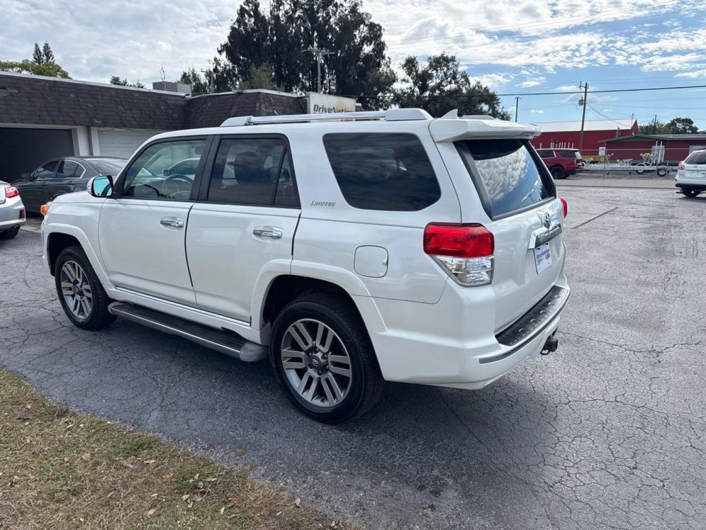 2010 WHITE TOYOTA 4RUNNER SR5 (JTEZU5JR6A5) with an 4.0L engine, Automatic transmission, located at 2929 9th St. West, Bradenton, 34205, (941) 242-2810, 27.473591, -82.570679 - Thanks for inquring into DriveNation USA! All vehicles listed can be viewed at www.drivenationusa.com for vehicle history reports and additonal info. We cannot quote any terms such as down payments or monthly payments without an application. You can apply directly at www.drivenationusa.com or by con - Photo#4