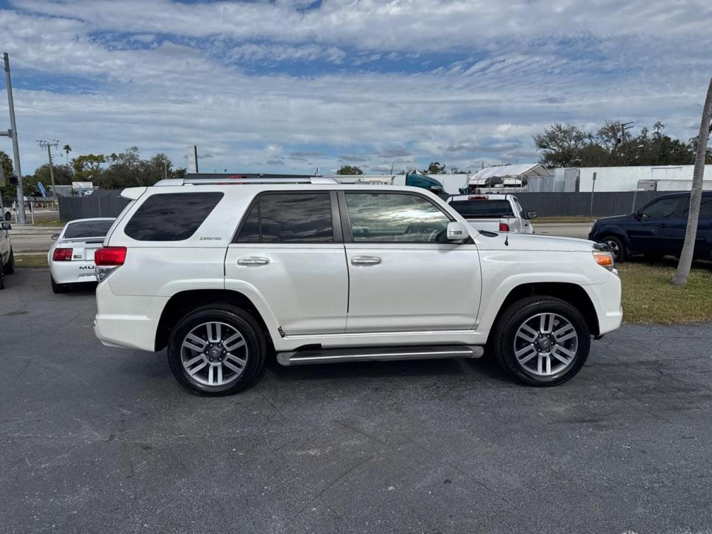 2010 WHITE TOYOTA 4RUNNER SR5 (JTEZU5JR6A5) with an 4.0L engine, Automatic transmission, located at 2929 9th St. West, Bradenton, 34205, (941) 242-2810, 27.473591, -82.570679 - Thanks for inquring into DriveNation USA! All vehicles listed can be viewed at www.drivenationusa.com for vehicle history reports and additonal info. We cannot quote any terms such as down payments or monthly payments without an application. You can apply directly at www.drivenationusa.com or by con - Photo#7