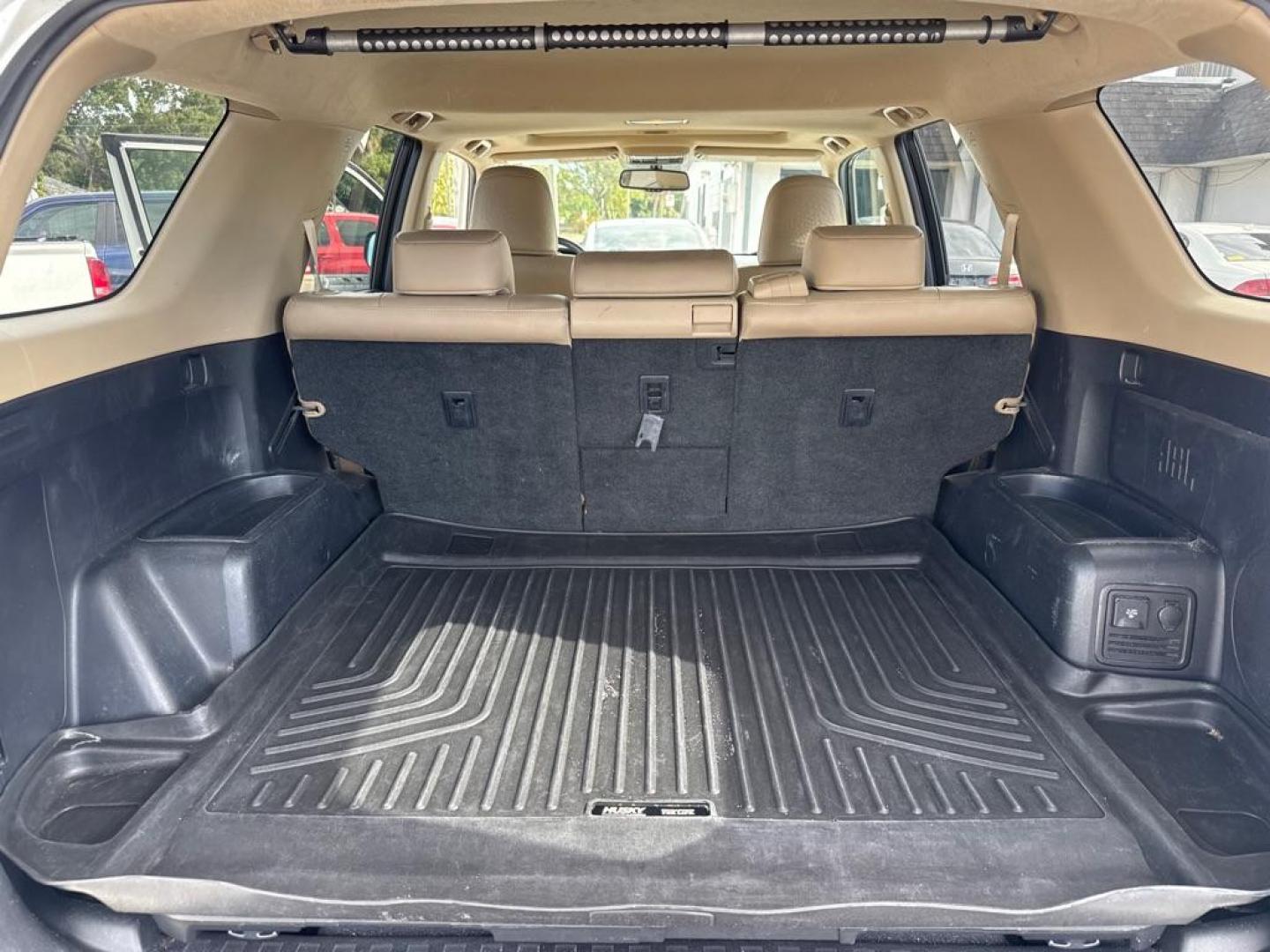 2010 WHITE TOYOTA 4RUNNER SR5 (JTEZU5JR6A5) with an 4.0L engine, Automatic transmission, located at 2929 9th St. West, Bradenton, 34205, (941) 242-2810, 27.473591, -82.570679 - Thanks for inquring into DriveNation USA! All vehicles listed can be viewed at www.drivenationusa.com for vehicle history reports and additonal info. We cannot quote any terms such as down payments or monthly payments without an application. You can apply directly at www.drivenationusa.com or by con - Photo#12