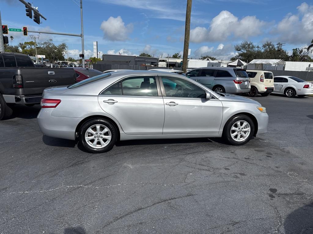 2011 SILVER TOYOTA CAMRY SE (4T1BF3EK2BU) with an 2.5L engine, Automatic transmission, located at 2929 9th St. West, Bradenton, 34205, (941) 242-2810, 27.473591, -82.570679 - Thanks for inquring into DriveNation USA! All vehicles listed can be viewed at www.drivenationusa.com for vehicle history reports and additonal info. We cannot quote any terms such as down payments or monthly payments without an application. You can apply directly at www.drivenationusa.com or by con - Photo#7