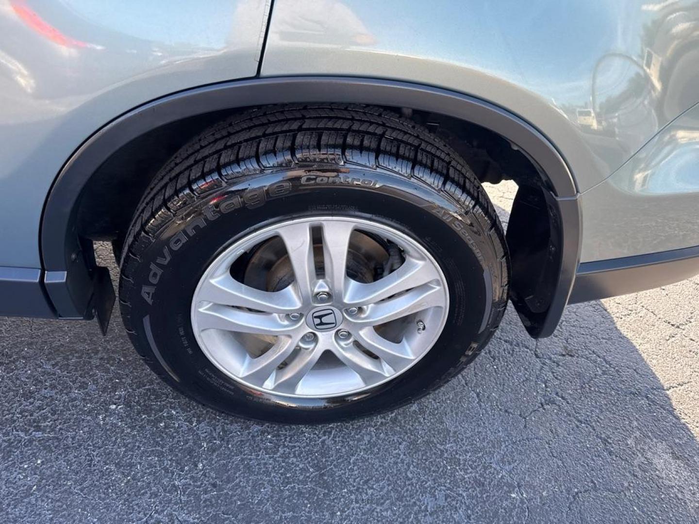 2010 GREEN HONDA CR-V EXL (JHLRE3H73AC) with an 2.4L engine, Automatic transmission, located at 2929 9th St. West, Bradenton, 34205, (941) 242-2810, 27.473591, -82.570679 - Thanks for inquring into DriveNation USA! All vehicles listed can be viewed at www.drivenationusa.com for vehicle history reports and additonal info. We cannot quote any terms such as down payments or monthly payments without an application. You can apply directly at www.drivenationusa.com or by con - Photo#9