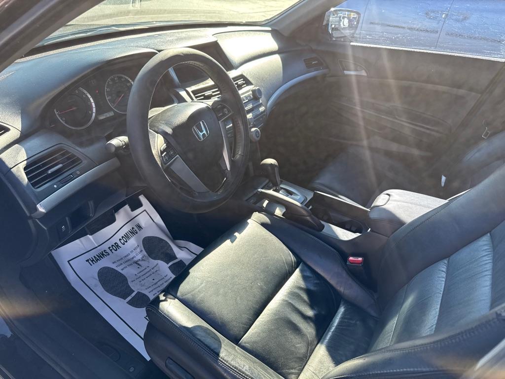 2011 BLACK HONDA ACCORD SE (1HGCP2F64BA) with an 2.4L engine, Automatic transmission, located at 2929 9th St. West, Bradenton, 34205, (941) 242-2810, 27.473591, -82.570679 - Photo#8