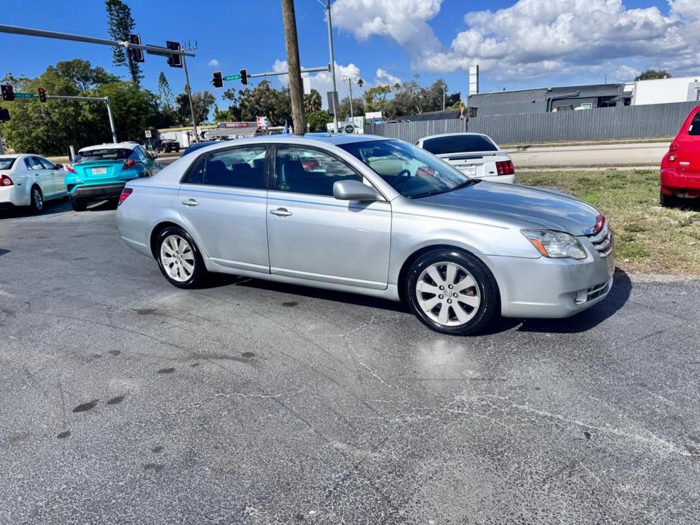 2007 SILVER TOYOTA AVALON XL (4T1BK36B57U) with an 3.5L engine, Automatic transmission, located at 2929 9th St. West, Bradenton, 34205, (941) 242-2810, 27.473591, -82.570679 - Thanks for inquring into DriveNation USA! All vehicles listed can be viewed at www.drivenationusa.com for vehicle history reports and additonal info. We cannot quote any terms such as down payments or monthly payments without an application. You can apply directly at www.drivenationusa.com or by con - Photo#2