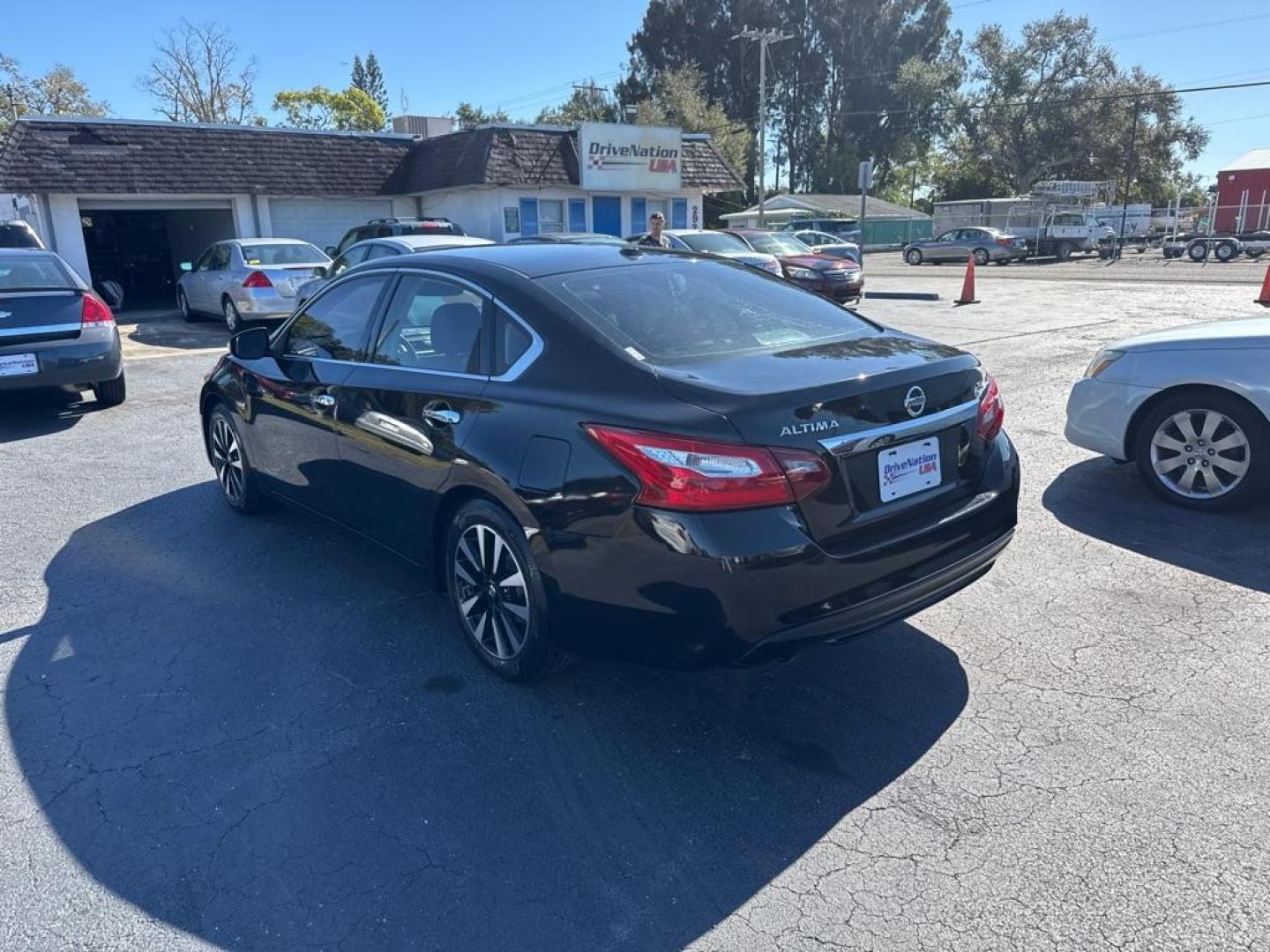 2018 BLACK NISSAN ALTIMA 2.5 SL (1N4AL3AP2JC) with an 2.5L engine, Continuously Variable transmission, located at 2929 9th St. West, Bradenton, 34205, (941) 242-2810, 27.473591, -82.570679 - Thanks for inquring into DriveNation USA! All vehicles listed can be viewed at www.drivenationusa.com for vehicle history reports and additonal info. We cannot quote any terms such as down payments or monthly payments without an application. You can apply directly at www.drivenationusa.com or by con - Photo#5