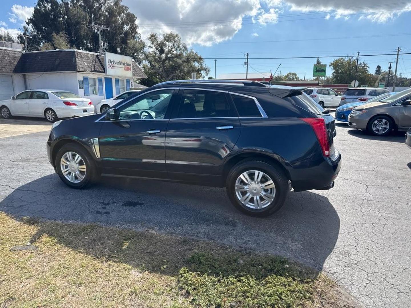 2015 BLUE CADILLAC SRX LUXURY COLLECTION (3GYFNBE3XFS) with an 3.6L engine, Automatic transmission, located at 2929 9th St. West, Bradenton, 34205, (941) 242-2810, 27.473591, -82.570679 - Thanks for inquring into DriveNation USA! All vehicles listed can be viewed at www.drivenationusa.com for vehicle history reports and additonal info. We cannot quote any terms such as down payments or monthly payments without an application. You can apply directly at www.drivenationusa.com or by con - Photo#4