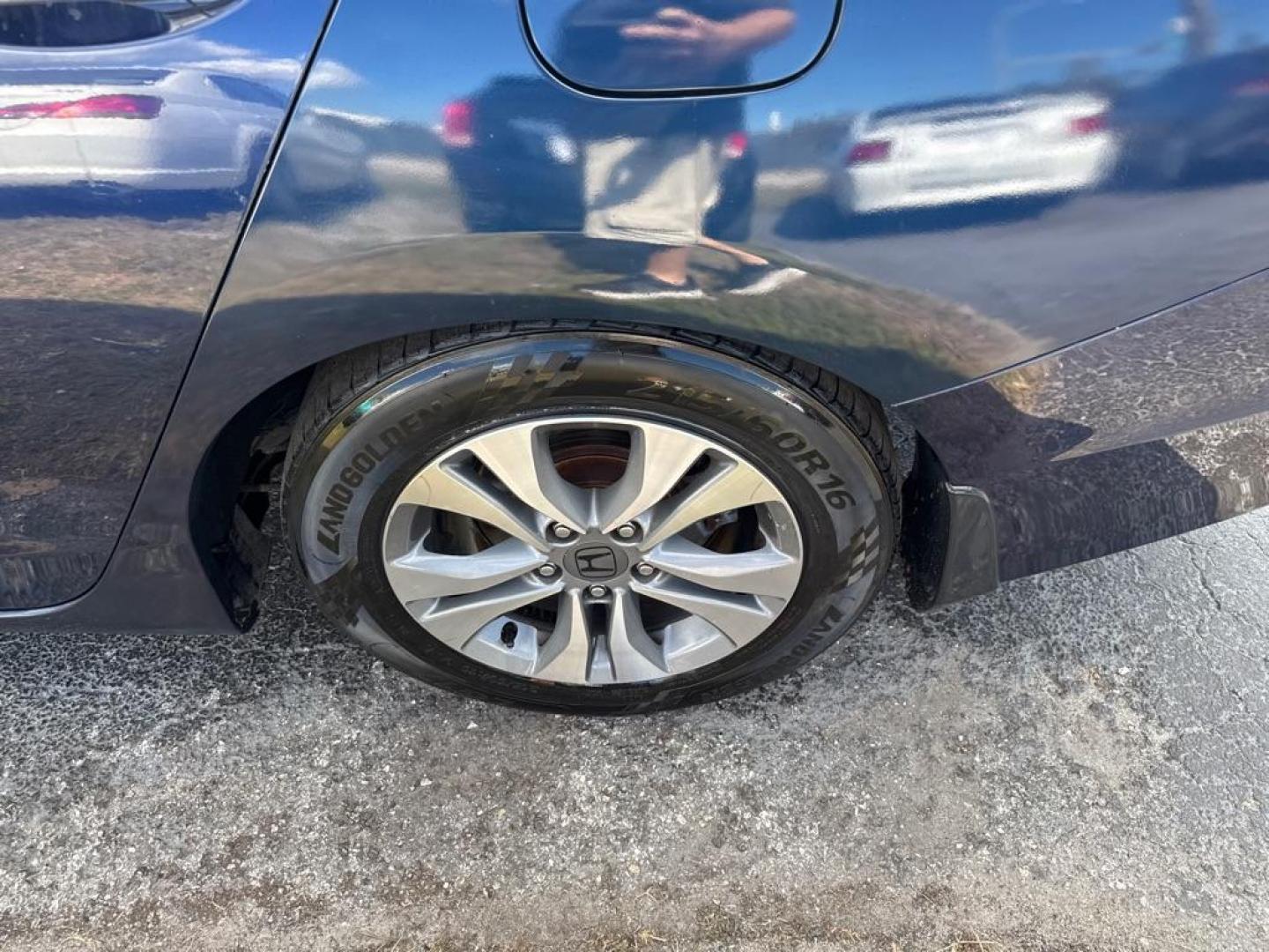 2015 BLUE HONDA ACCORD LX (1HGCR2F3XFA) with an 2.4L engine, Continuously Variable transmission, located at 2929 9th St. West, Bradenton, 34205, (941) 242-2810, 27.473591, -82.570679 - Thanks for inquring into DriveNation USA! All vehicles listed can be viewed at www.drivenationusa.com for vehicle history reports and additonal info. We cannot quote any terms such as down payments or monthly payments without an application. You can apply directly at www.drivenationusa.com or by con - Photo#9