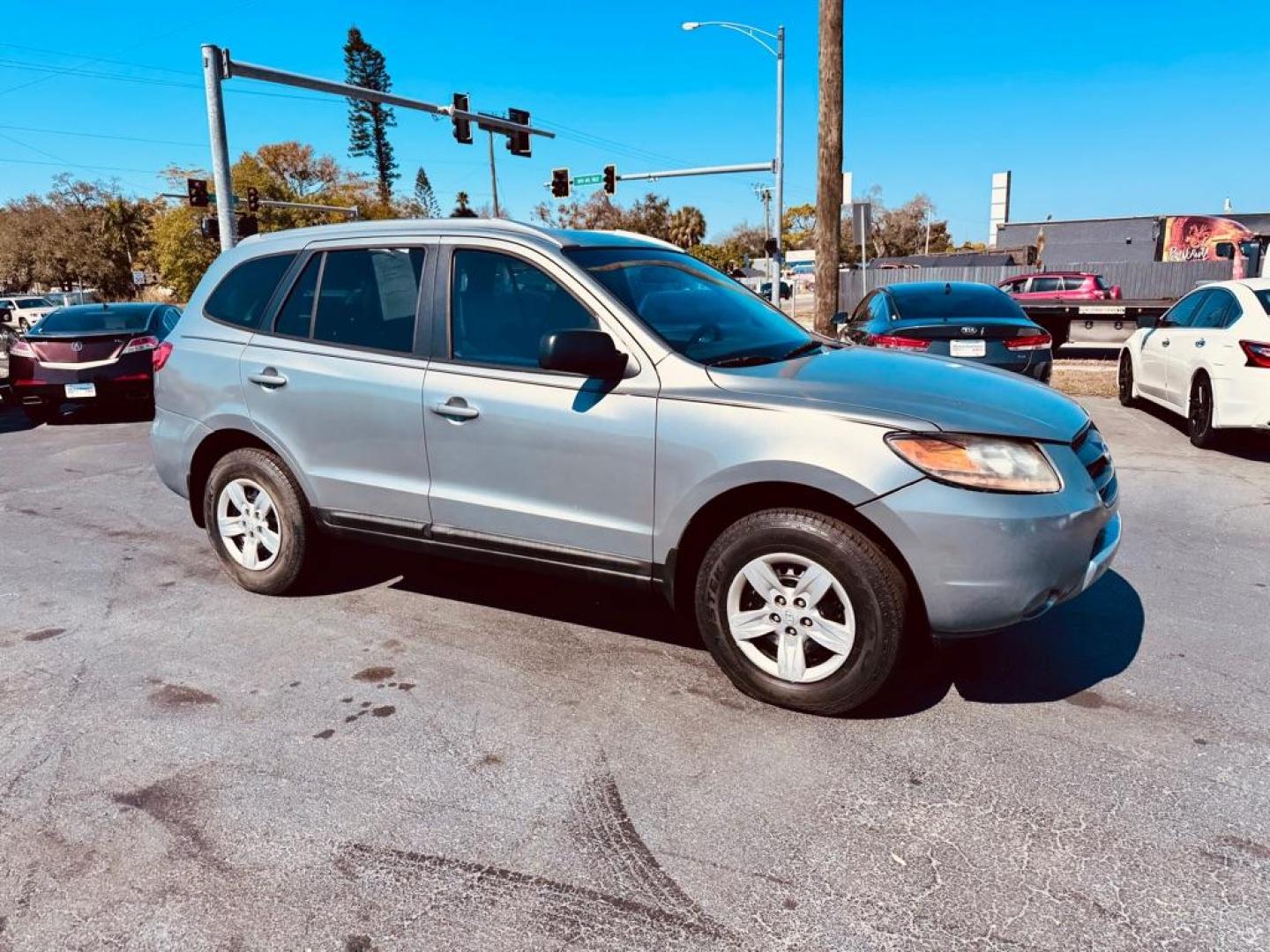 2009 BLUE HYUNDAI SANTA FE GLS (5NMSG13D39H) with an 2.7L engine, Automatic transmission, located at 2929 9th St. West, Bradenton, 34205, (941) 242-2810, 27.473591, -82.570679 - Thanks for inquring into DriveNation USA! All vehicles listed can be viewed at www.drivenationusa.com for vehicle history reports and additonal info. We cannot quote any terms such as down payments or monthly payments without an application. You can apply directly at www.drivenationusa.com or by con - Photo#2