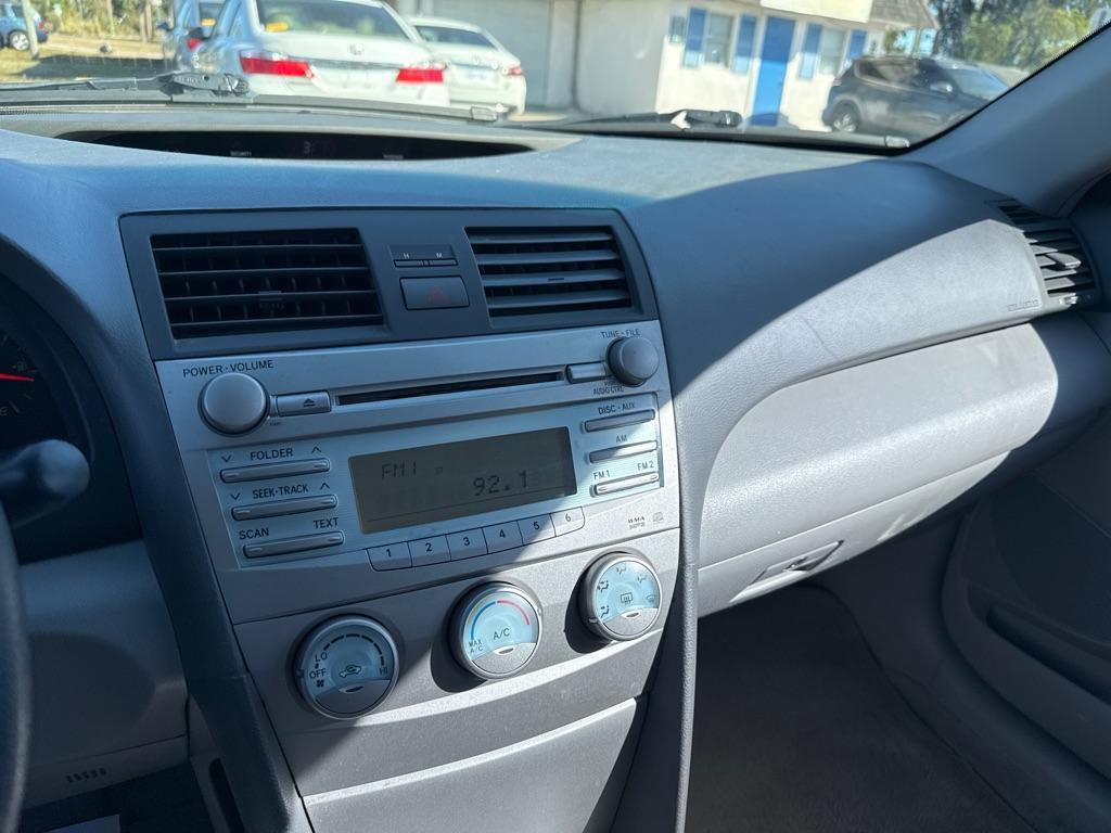 2009 RED TOYOTA CAMRY LE (4T1BE46K09U) with an 2.4L engine, Automatic transmission, located at 2929 9th St. West, Bradenton, 34205, (941) 242-2810, 27.473591, -82.570679 - Thanks for inquring into DriveNation USA! All vehicles listed can be viewed at www.drivenationusa.com for vehicle history reports and additonal info. We cannot quote any terms such as down payments or monthly payments without an application. You can apply directly at www.drivenationusa.com or by con - Photo#9