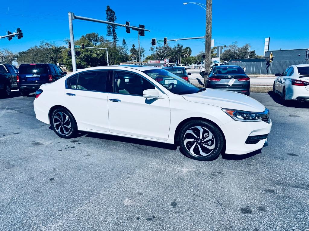 photo of 2017 HONDA ACCORD EXL