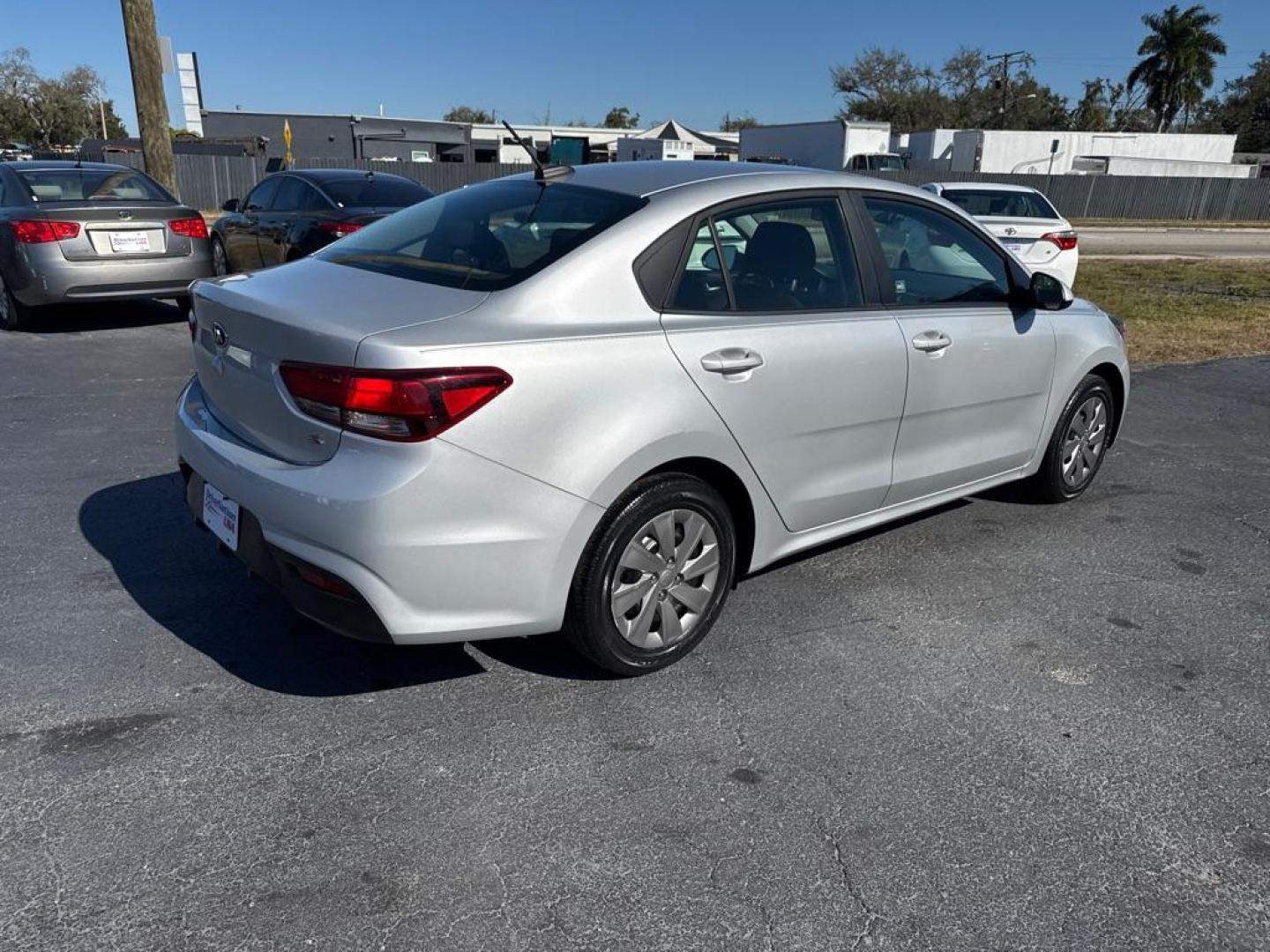 2020 GRAY KIA RIO LX (3KPA24AD0LE) with an 1.6L engine, Continuously Variable transmission, located at 2929 9th St. West, Bradenton, 34205, (941) 242-2810, 27.473591, -82.570679 - Thanks for inquring into DriveNation USA! All vehicles listed can be viewed at www.drivenationusa.com for vehicle history reports and additonal info. We cannot quote any terms such as down payments or monthly payments without an application. You can apply directly at www.drivenationusa.com or by con - Photo#6