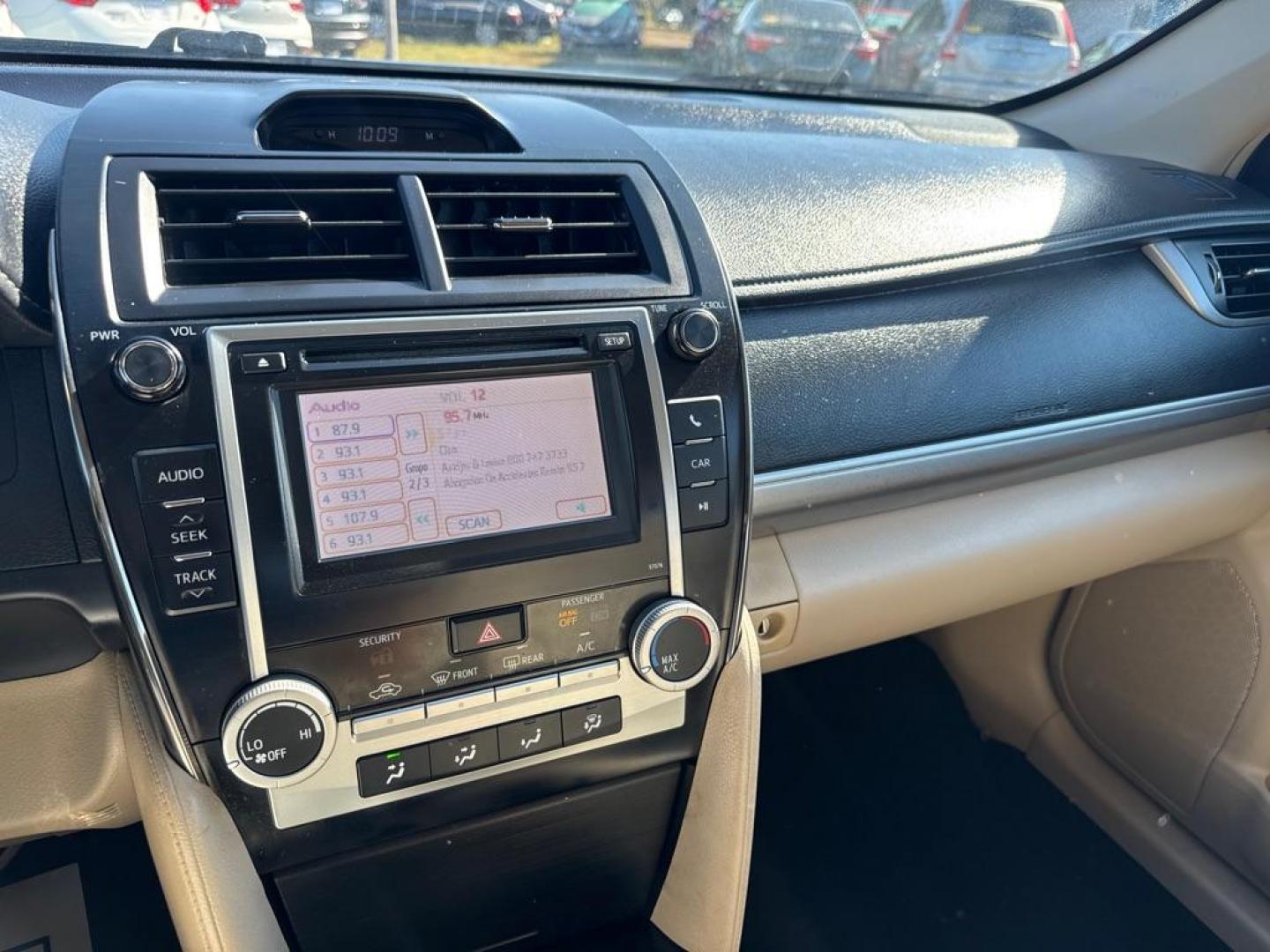 2013 BLUE TOYOTA CAMRY LE (4T4BF1FK4DR) with an 2.5L engine, Automatic transmission, located at 2929 9th St. West, Bradenton, 34205, (941) 242-2810, 27.473591, -82.570679 - Thanks for inquring into DriveNation USA! All vehicles listed can be viewed at www.drivenationusa.com for vehicle history reports and additonal info. We cannot quote any terms such as down payments or monthly payments without an application. You can apply directly at www.drivenationusa.com or by con - Photo#11