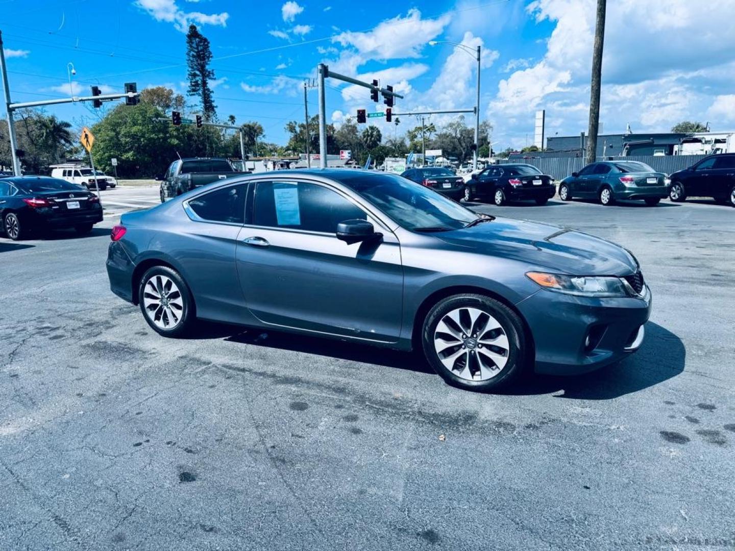2015 GRAY HONDA ACCORD EXL (1HGCT1B85FA) with an 2.4L engine, Continuously Variable transmission, located at 2929 9th St. West, Bradenton, 34205, (941) 242-2810, 27.473591, -82.570679 - Thanks for inquring into DriveNation USA! All vehicles listed can be viewed at www.drivenationusa.com for vehicle history reports and additonal info. We cannot quote any terms such as down payments or monthly payments without an application. You can apply directly at www.drivenationusa.com or by con - Photo#1