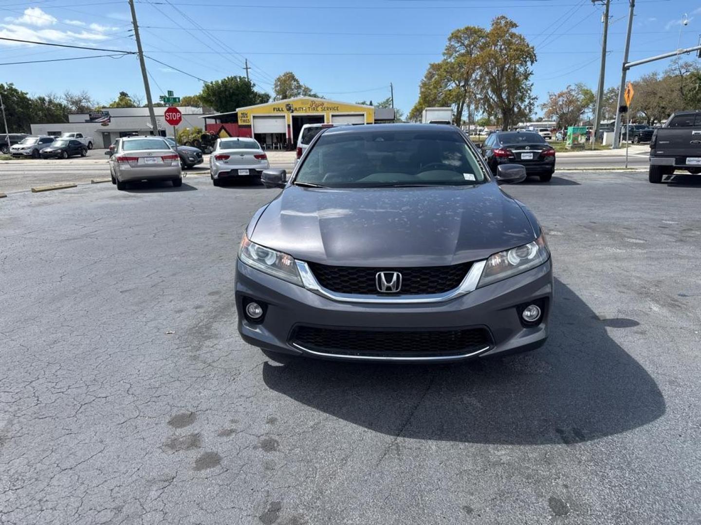 2015 GRAY HONDA ACCORD EXL (1HGCT1B85FA) with an 2.4L engine, Continuously Variable transmission, located at 2929 9th St. West, Bradenton, 34205, (941) 242-2810, 27.473591, -82.570679 - Thanks for inquring into DriveNation USA! All vehicles listed can be viewed at www.drivenationusa.com for vehicle history reports and additonal info. We cannot quote any terms such as down payments or monthly payments without an application. You can apply directly at www.drivenationusa.com or by con - Photo#2