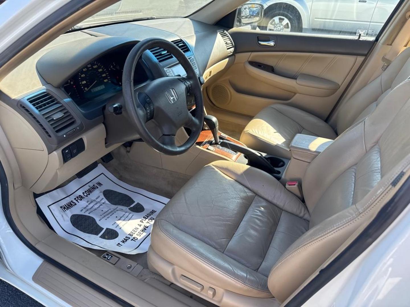 2007 WHITE HONDA ACCORD EX (1HGCM66567A) with an 3.0L engine, Automatic transmission, located at 2929 9th St. West, Bradenton, 34205, (941) 242-2810, 27.473591, -82.570679 - Thanks for inquring into DriveNation USA! All vehicles listed can be viewed at www.drivenationusa.com for vehicle history reports and additonal info. We cannot quote any terms such as down payments or monthly payments without an application. You can apply directly at www.drivenationusa.com or by con - Photo#8