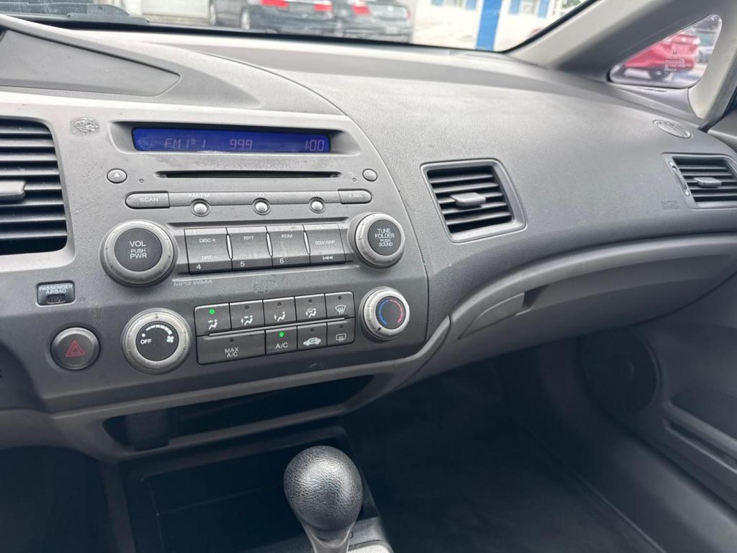 2010 BLUE HONDA CIVIC LX (19XFA1F50AE) with an 1.8L engine, Automatic transmission, located at 2929 9th St. West, Bradenton, 34205, (941) 242-2810, 27.473591, -82.570679 - Thanks for inquring into DriveNation USA! All vehicles listed can be viewed at www.drivenationusa.com for vehicle history reports and additonal info. We cannot quote any terms such as down payments or monthly payments without an application. You can apply directly at www.drivenationusa.com or by con - Photo#14