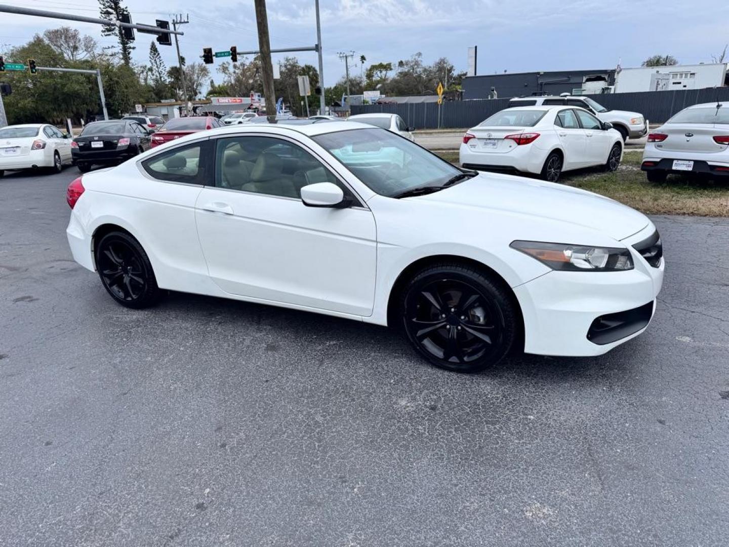 2011 WHITE HONDA ACCORD EXL (1HGCS2B81BA) with an 3.5L engine, Automatic transmission, located at 2929 9th St. West, Bradenton, 34205, (941) 242-2810, 27.473591, -82.570679 - Thanks for inquring into DriveNation USA! All vehicles listed can be viewed at www.drivenationusa.com for vehicle history reports and additonal info. We cannot quote any terms such as down payments or monthly payments without an application. You can apply directly at www.drivenationusa.com or by con - Photo#1