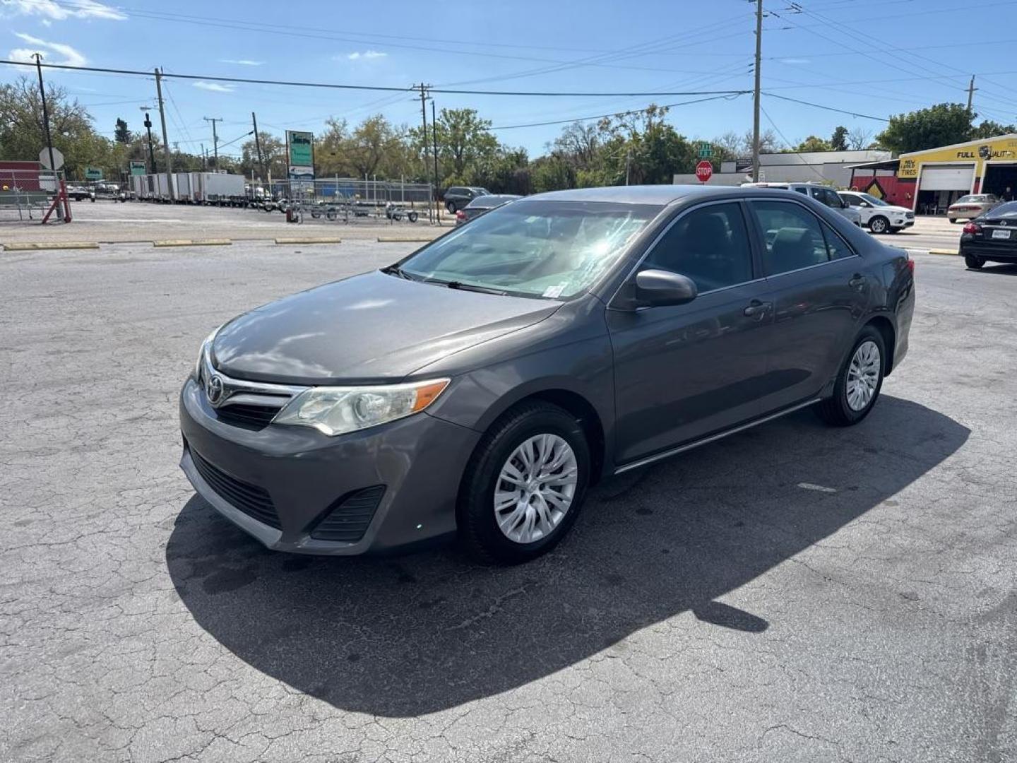 2012 GRAY TOYOTA CAMRY SE (4T1BF1FK4CU) with an 2.5L engine, Automatic transmission, located at 2929 9th St. West, Bradenton, 34205, (941) 242-2810, 27.473591, -82.570679 - Thanks for inquring into DriveNation USA! All vehicles listed can be viewed at www.drivenationusa.com for vehicle history reports and additonal info. We cannot quote any terms such as down payments or monthly payments without an application. You can apply directly at www.drivenationusa.com or by con - Photo#4