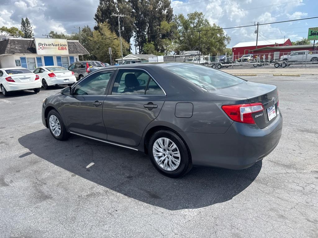2012 GRAY TOYOTA CAMRY SE (4T1BF1FK4CU) with an 2.5L engine, Automatic transmission, located at 2929 9th St. West, Bradenton, 34205, (941) 242-2810, 27.473591, -82.570679 - Thanks for inquring into DriveNation USA! All vehicles listed can be viewed at www.drivenationusa.com for vehicle history reports and additonal info. We cannot quote any terms such as down payments or monthly payments without an application. You can apply directly at www.drivenationusa.com or by con - Photo#6