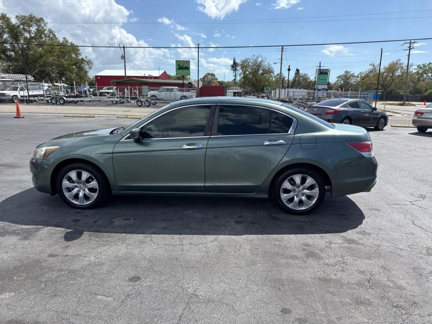 2008 GREEN HONDA ACCORD EXL (1HGCP36898A) with an 3.5L engine, Automatic transmission, located at 2929 9th St. West, Bradenton, 34205, (941) 242-2810, 27.473591, -82.570679 - Thanks for inquring into DriveNation USA! All vehicles listed can be viewed at www.drivenationusa.com for vehicle history reports and additonal info. We cannot quote any terms such as down payments or monthly payments without an application. You can apply directly at www.drivenationusa.com or by con - Photo#5