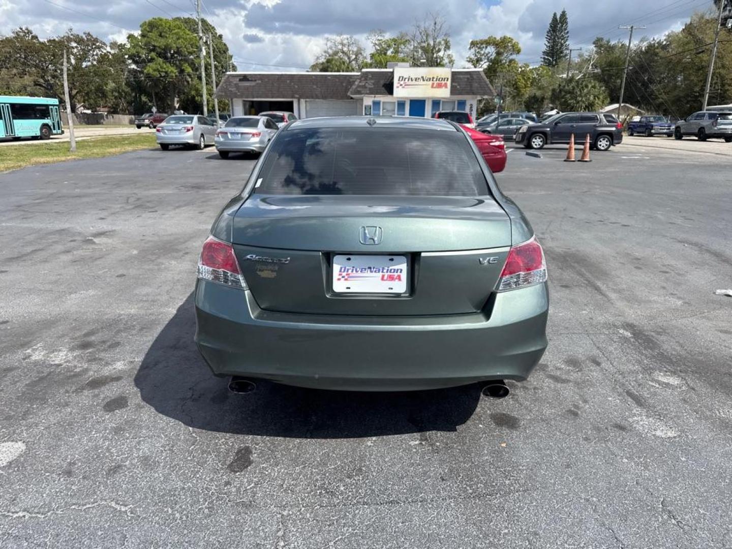 2008 GREEN HONDA ACCORD EXL (1HGCP36898A) with an 3.5L engine, Automatic transmission, located at 2929 9th St. West, Bradenton, 34205, (941) 242-2810, 27.473591, -82.570679 - Thanks for inquring into DriveNation USA! All vehicles listed can be viewed at www.drivenationusa.com for vehicle history reports and additonal info. We cannot quote any terms such as down payments or monthly payments without an application. You can apply directly at www.drivenationusa.com or by con - Photo#7
