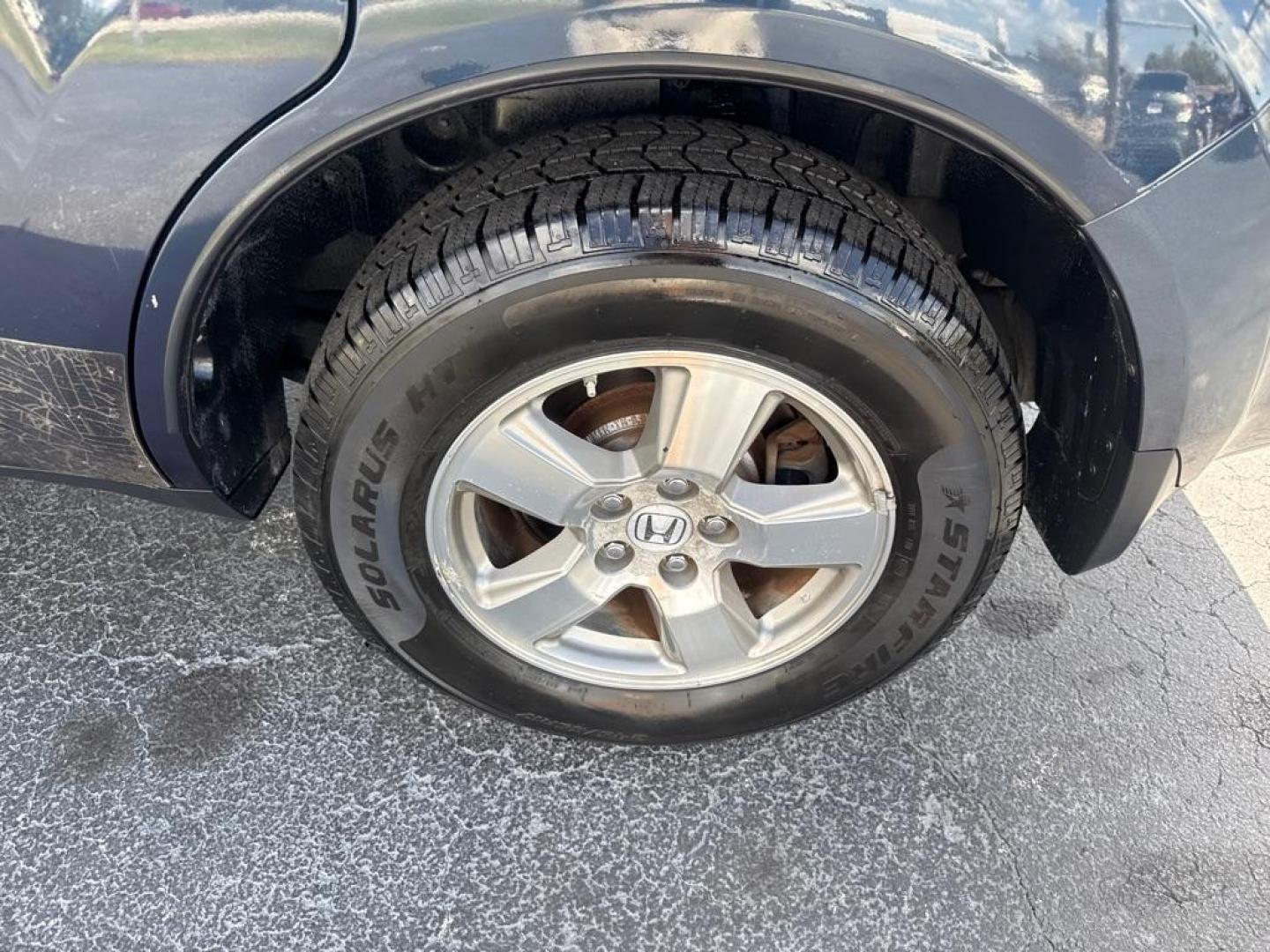 2011 GREEN HONDA PILOT EXL (5FNYF3H50BB) with an 3.5L engine, Automatic transmission, located at 2929 9th St. West, Bradenton, 34205, (941) 242-2810, 27.473591, -82.570679 - Photo#10