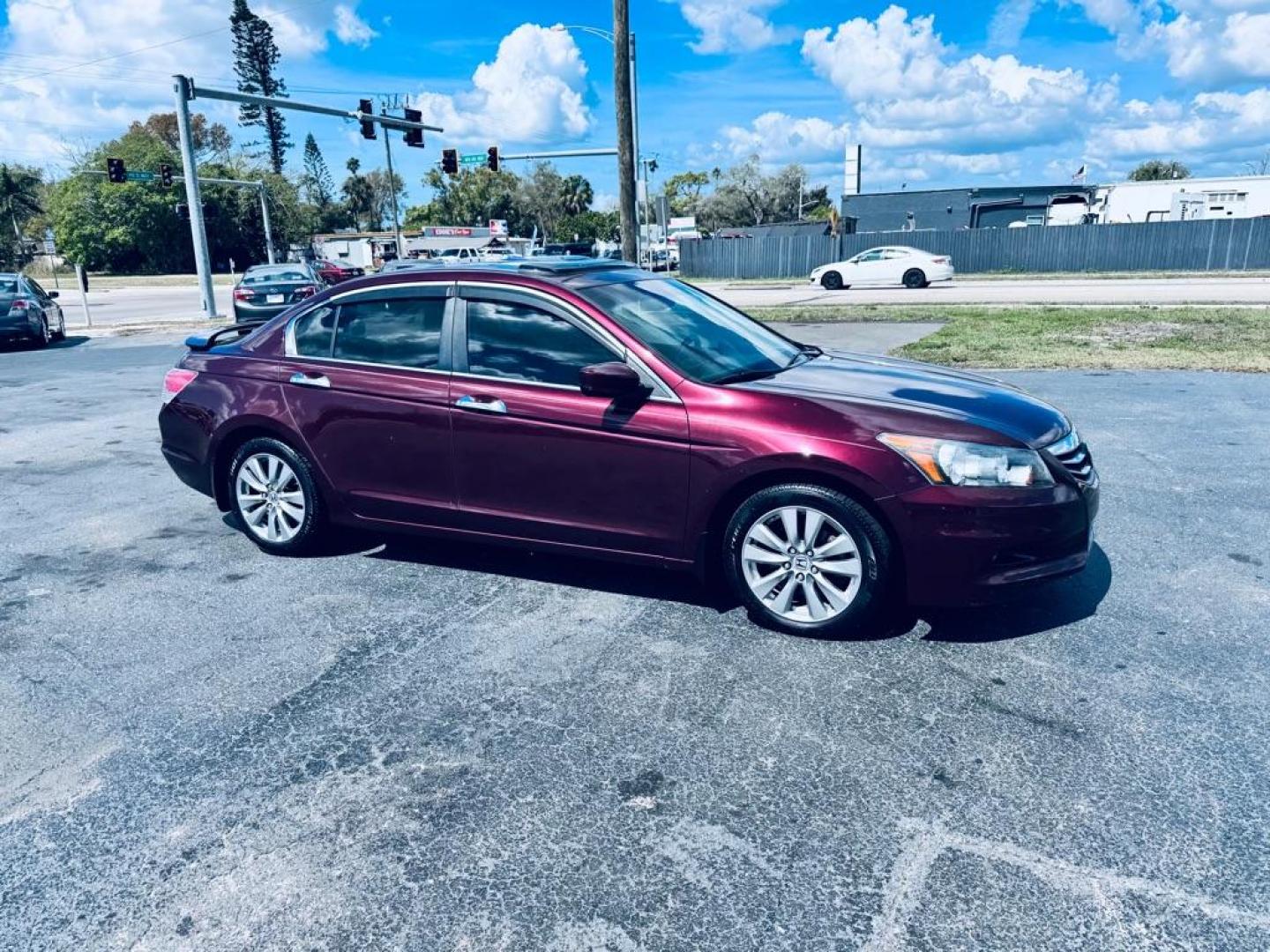 2011 RED HONDA ACCORD EXL (1HGCP3F82BA) with an 3.5L engine, Automatic transmission, located at 2929 9th St. West, Bradenton, 34205, (941) 242-2810, 27.473591, -82.570679 - Photo#3