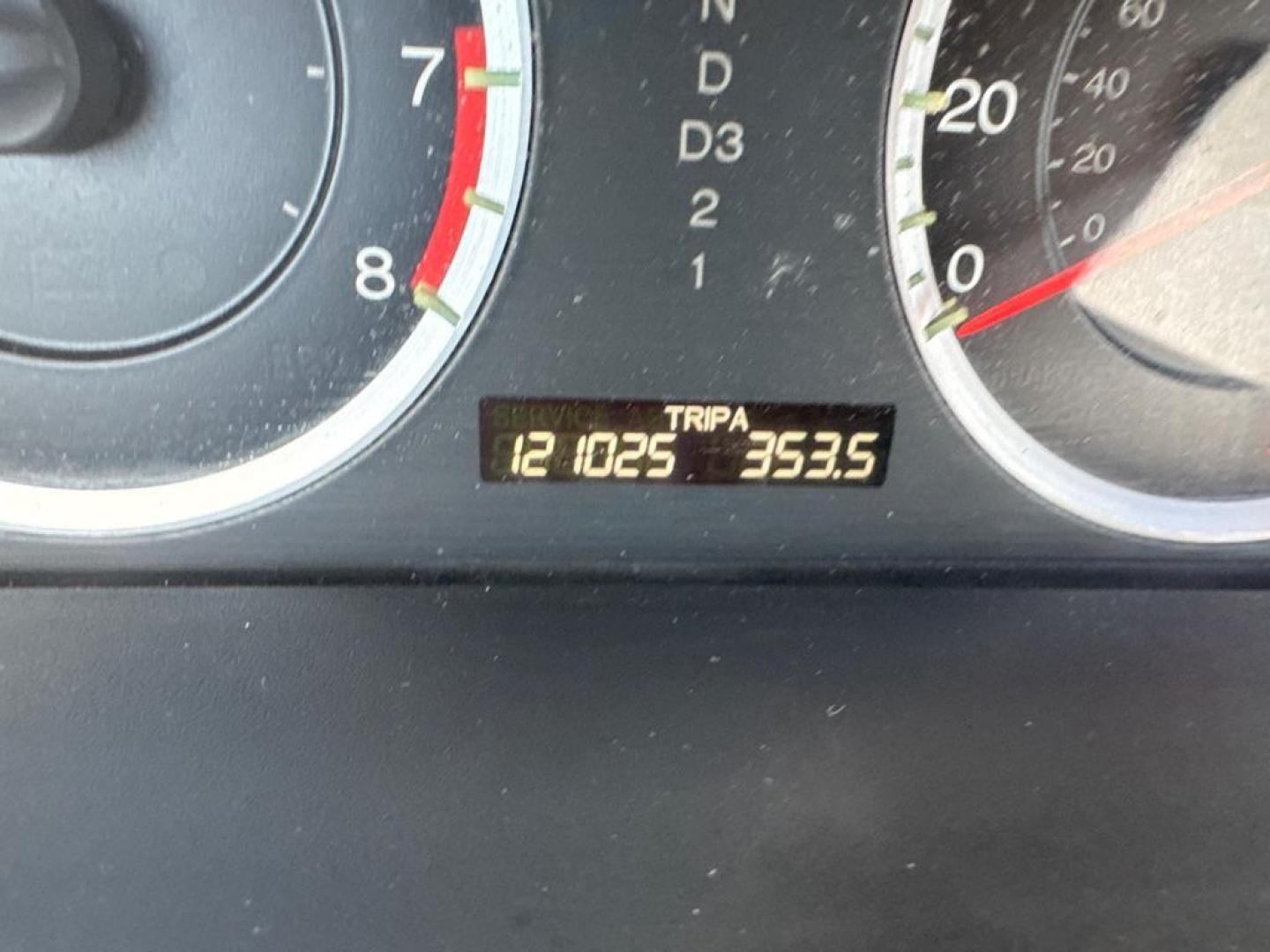 2011 RED HONDA ACCORD EXL (1HGCP3F82BA) with an 3.5L engine, Automatic transmission, located at 2929 9th St. West, Bradenton, 34205, (941) 242-2810, 27.473591, -82.570679 - Photo#13