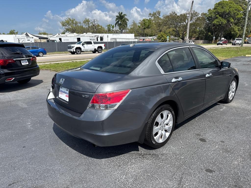2009 GRAY HONDA ACCORD EXL (1HGCP36839A) with an 3.5L engine, Automatic transmission, located at 2929 9th St. West, Bradenton, 34205, (941) 242-2810, 27.473591, -82.570679 - Thanks for inquring into DriveNation USA! All vehicles listed can be viewed at www.drivenationusa.com for vehicle history reports and additonal info. We cannot quote any terms such as down payments or monthly payments without an application. You can apply directly at www.drivenationusa.com or by con - Photo#6