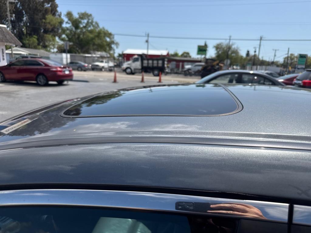 2009 GRAY HONDA ACCORD EXL (1HGCP36839A) with an 3.5L engine, Automatic transmission, located at 2929 9th St. West, Bradenton, 34205, (941) 242-2810, 27.473591, -82.570679 - Thanks for inquring into DriveNation USA! All vehicles listed can be viewed at www.drivenationusa.com for vehicle history reports and additonal info. We cannot quote any terms such as down payments or monthly payments without an application. You can apply directly at www.drivenationusa.com or by con - Photo#8