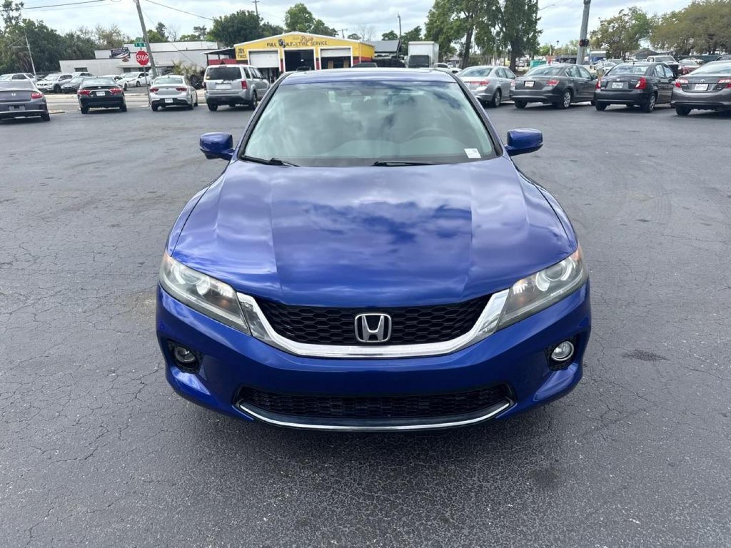 2013 BLUE HONDA ACCORD EXL (1HGCT1B88DA) with an 2.4L engine, Automatic transmission, located at 2929 9th St. West, Bradenton, 34205, (941) 242-2810, 27.473591, -82.570679 - Thanks for inquring into DriveNation USA! All vehicles listed can be viewed at www.drivenationusa.com for vehicle history reports and additonal info. We cannot quote any terms such as down payments or monthly payments without an application. You can apply directly at www.drivenationusa.com or by con - Photo#2