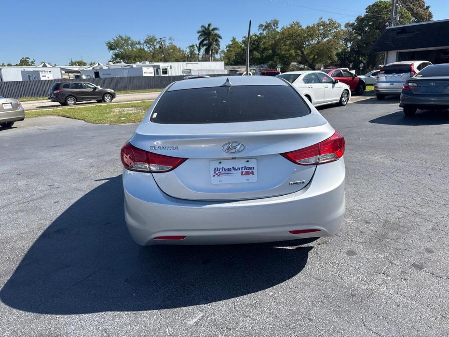 2013 SILVER HYUNDAI ELANTRA GLS (5NPDH4AE8DH) with an 1.8L engine, Automatic transmission, located at 2929 9th St. West, Bradenton, 34205, (941) 242-2810, 27.473591, -82.570679 - Photo#7