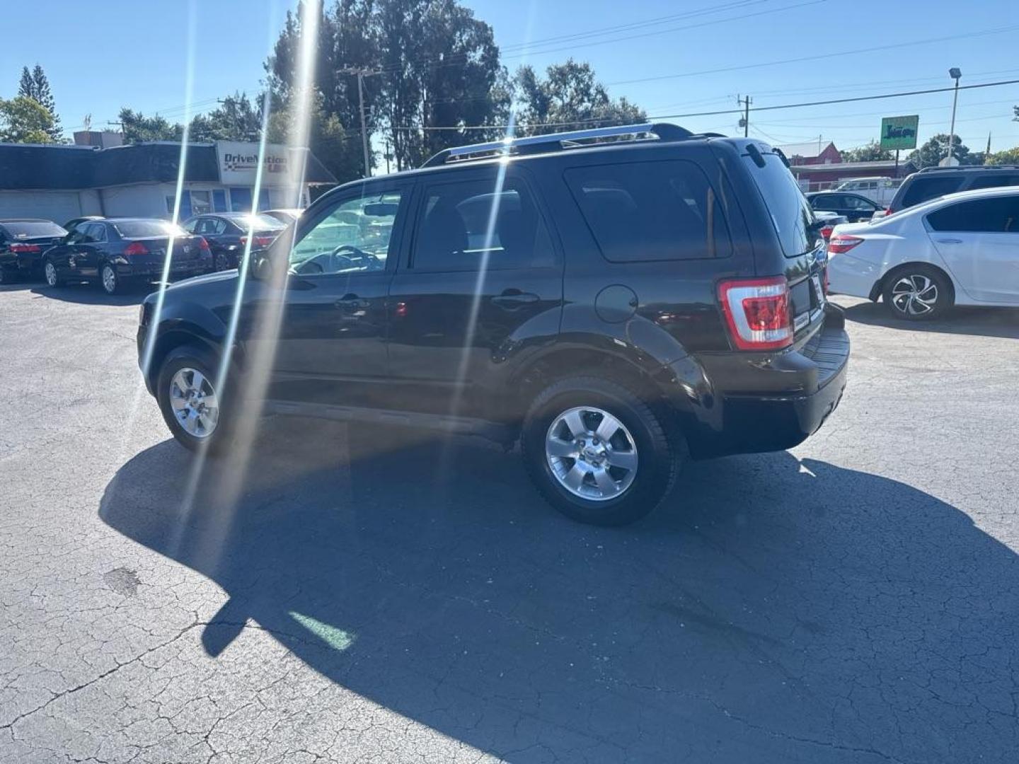 2012 BLACK FORD ESCAPE XLS (1FMCU0C76CK) with an 2.5L engine, Automatic transmission, located at 2929 9th St. West, Bradenton, 34205, (941) 242-2810, 27.473591, -82.570679 - Thanks for inquring into DriveNation USA! All vehicles listed can be viewed at www.drivenationusa.com for vehicle history reports and additonal info. We cannot quote any terms such as down payments or monthly payments without an application. You can apply directly at www.drivenationusa.com or by con - Photo#3